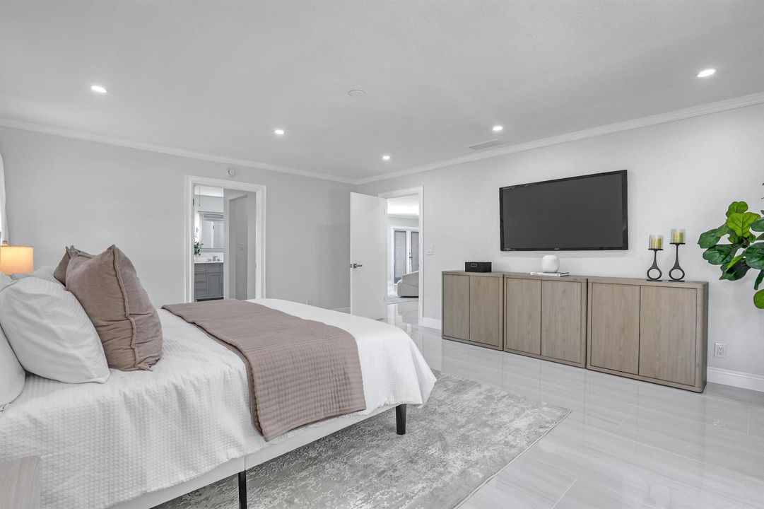 6185 White Oak (20)