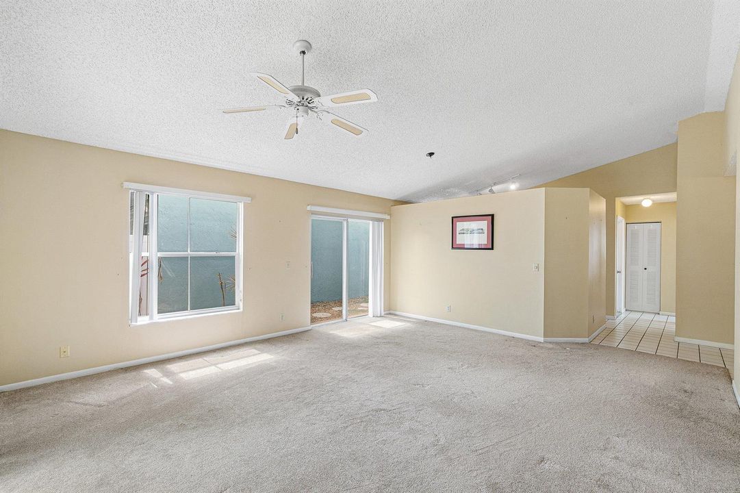 009-6561FernStreet-Margate-FL-33063-SMAL