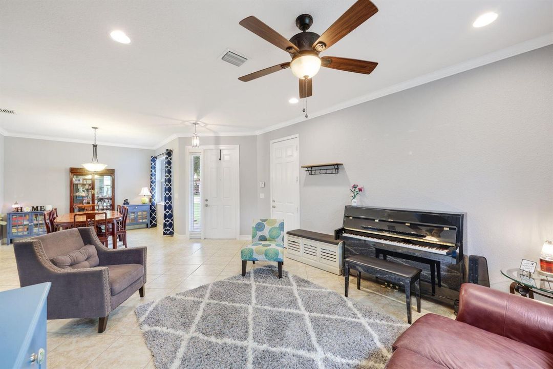 8396 Calabria Lakes Drive - 10.jpg-SMALL