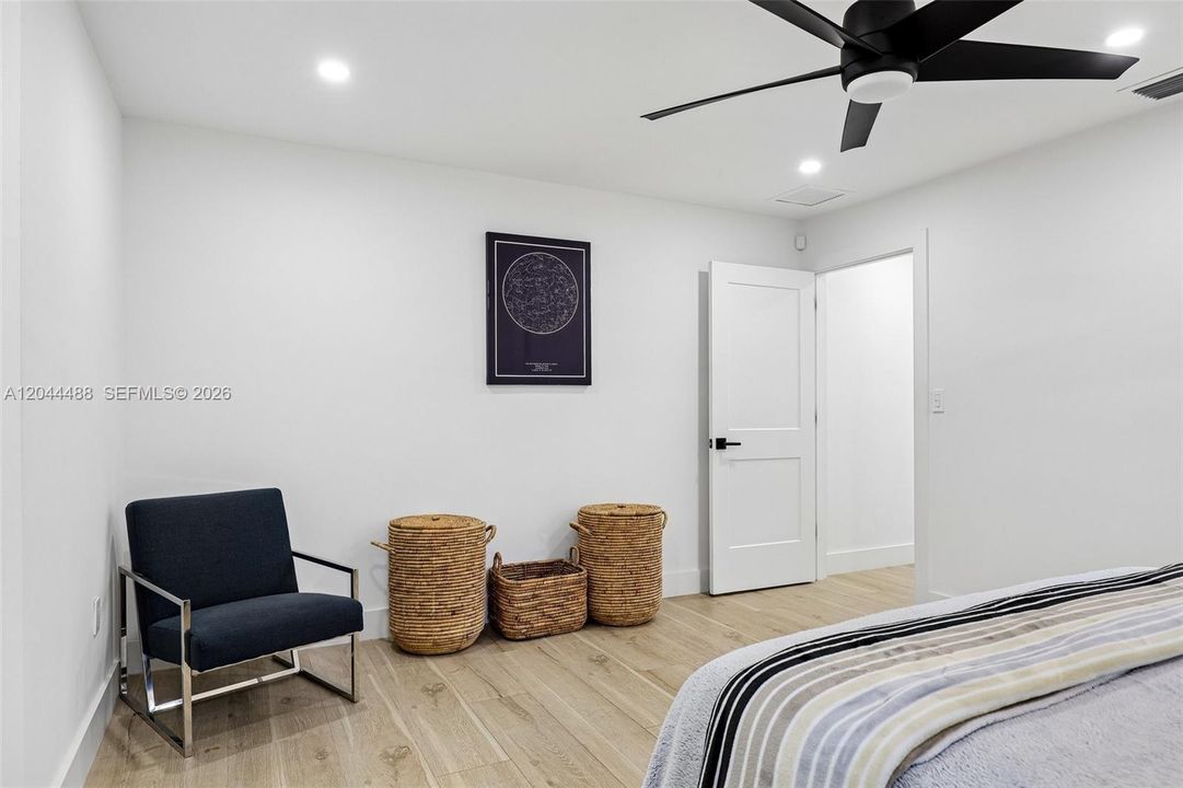На продажу: $1,150,000 (3 спален, 2 ванн, 2260 Квадратных фут)