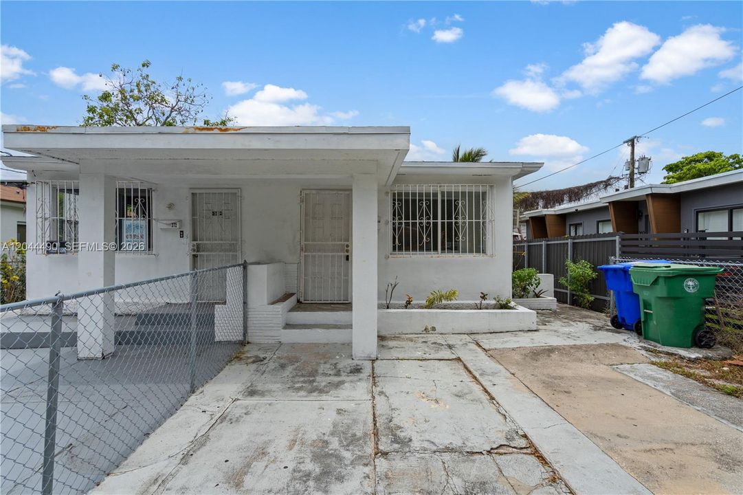 En Venta: $482,900 (0 camas, 0 baños, 1784 Pies cuadrados)