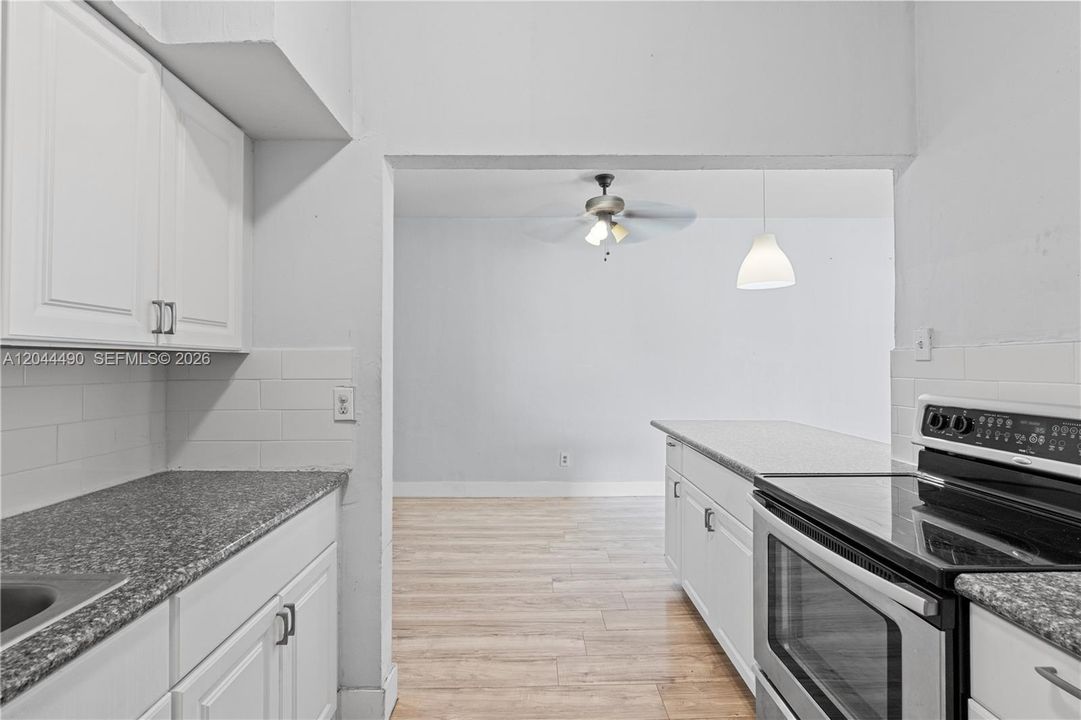 En Venta: $482,900 (0 camas, 0 baños, 1784 Pies cuadrados)