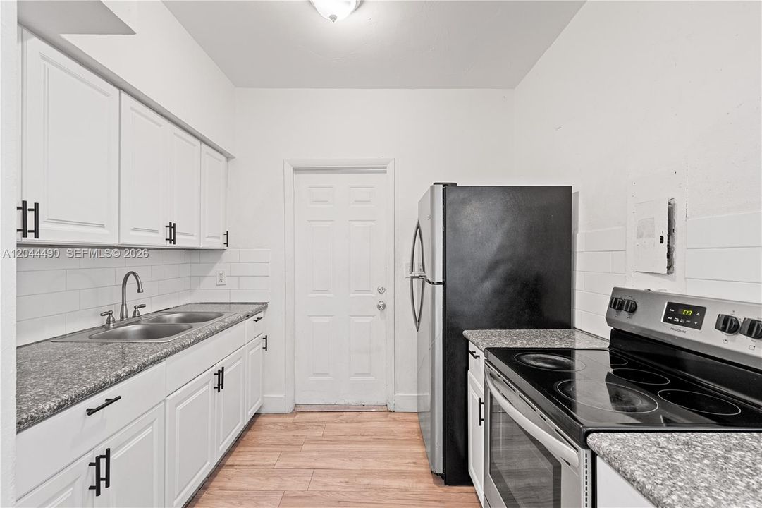 En Venta: $482,900 (0 camas, 0 baños, 1784 Pies cuadrados)