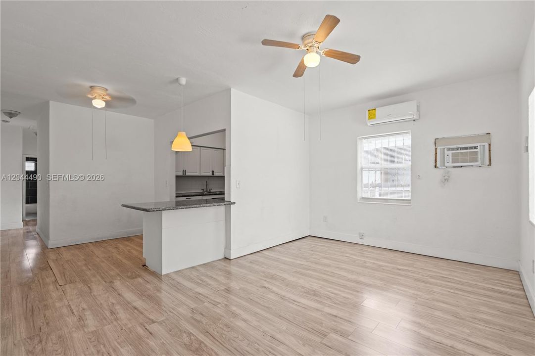 En Venta: $482,900 (0 camas, 0 baños, 1784 Pies cuadrados)
