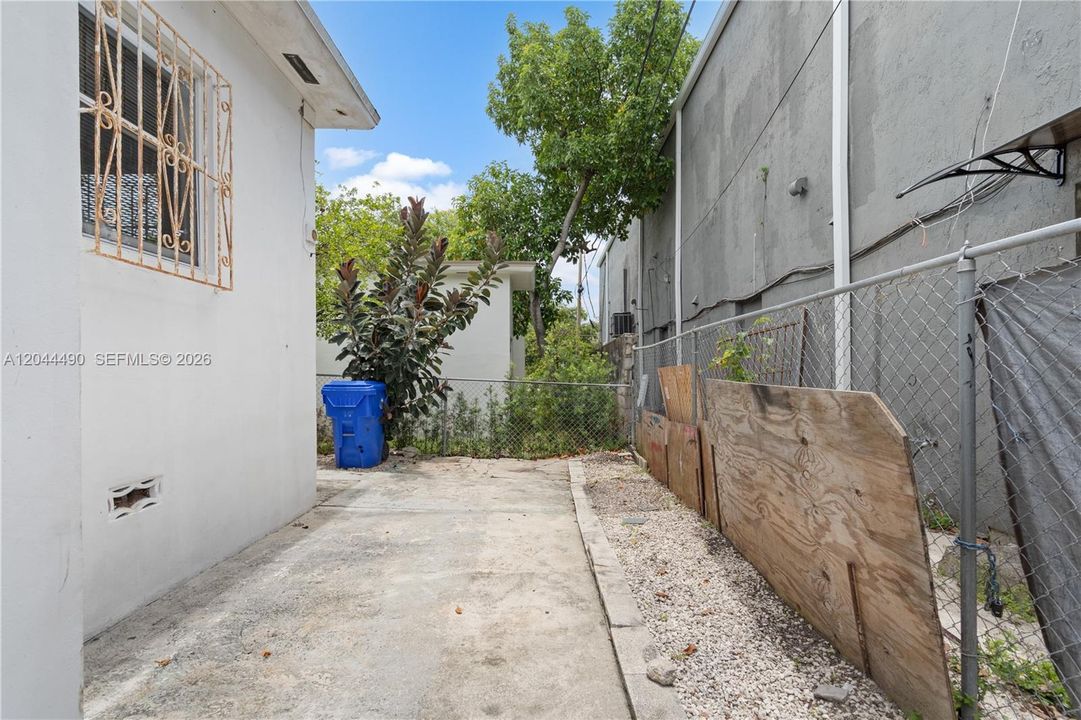 Activo con contrato: $482,900 (0 camas, 0 baños, 1784 Pies cuadrados)