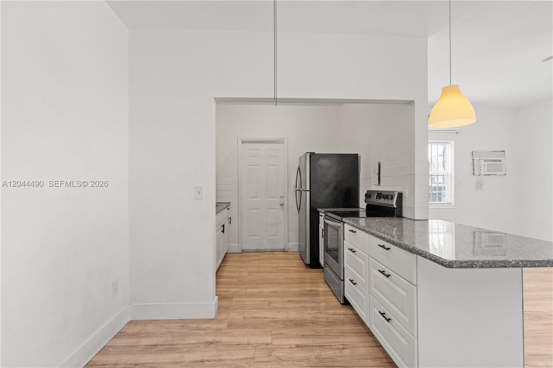 En Venta: $482,900 (0 camas, 0 baños, 1784 Pies cuadrados)