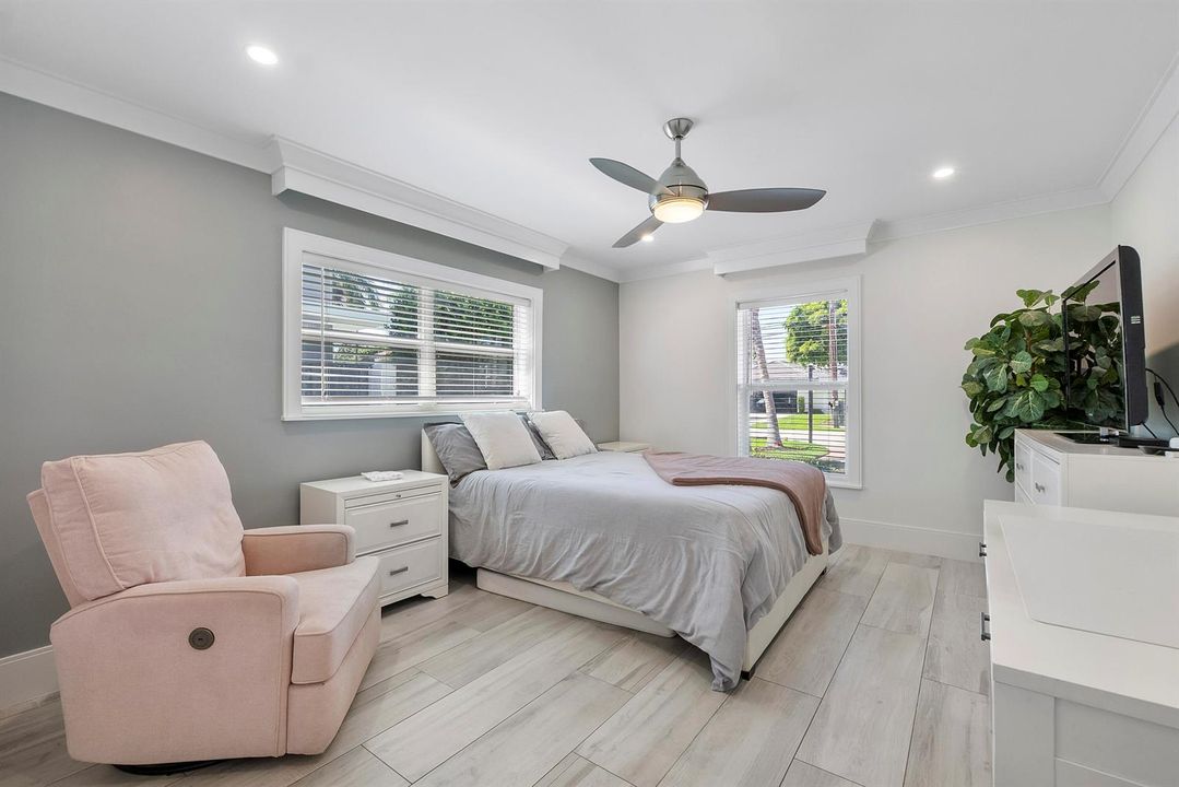 725 Ne 36th St_030