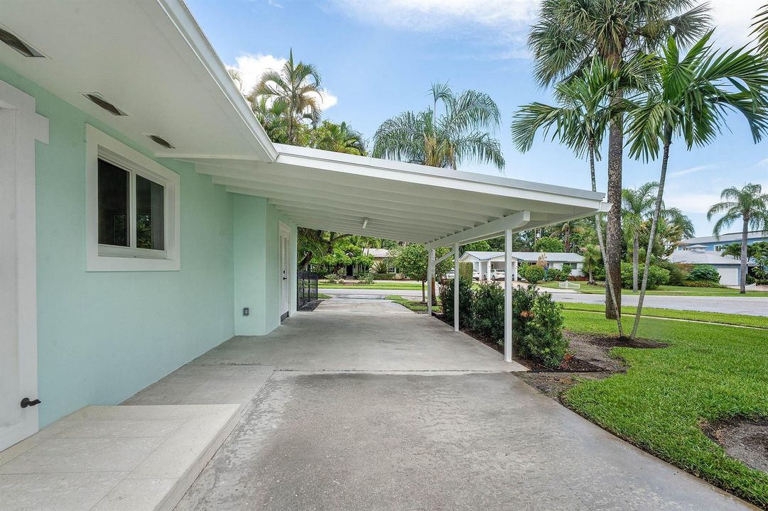 005-945WestwindDrive-NorthPalmBeach-FL-3