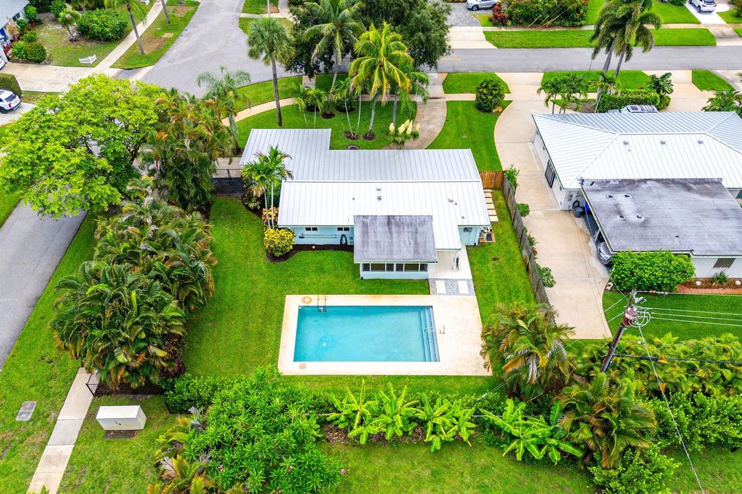 037-945WestwindDrive-NorthPalmBeach-FL-3