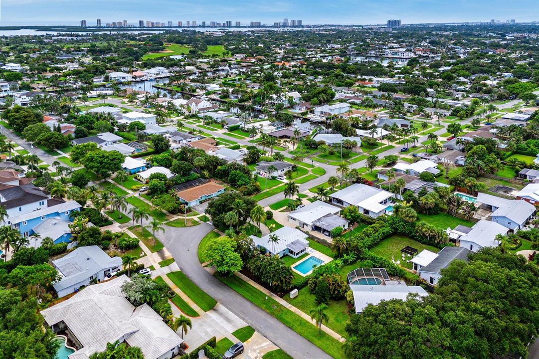 046-945WestwindDrive-NorthPalmBeach-FL-3