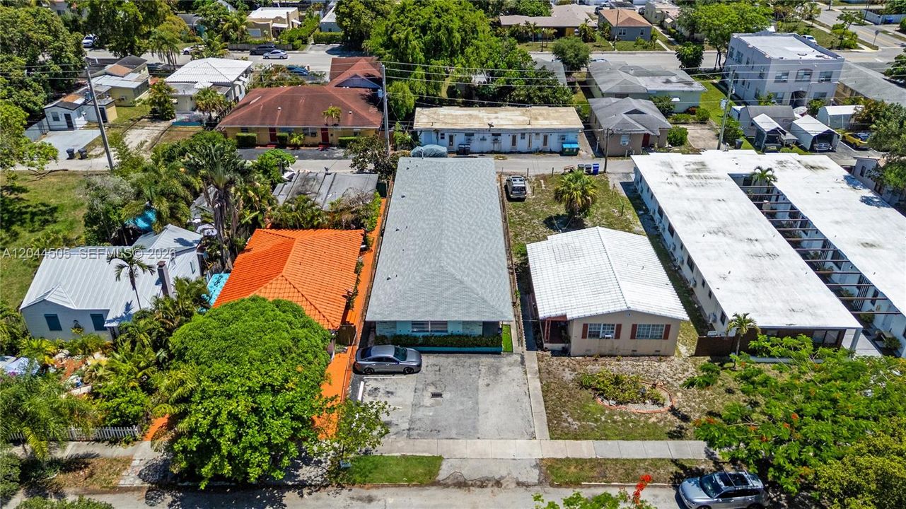 For Sale: $520,000 (0 beds, 0 baths, 1049 Square Feet)