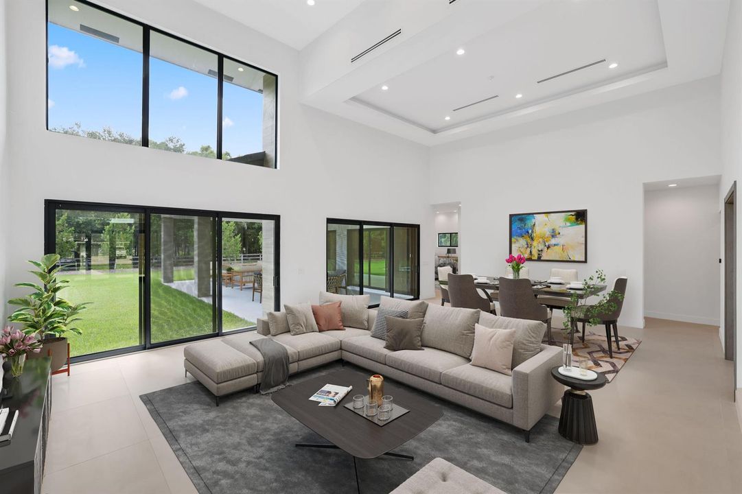 14817 Paddock Dr - 10.jpg-FULL