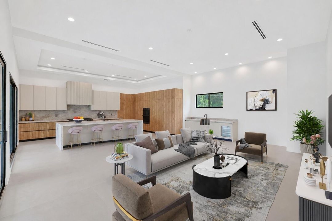 14817 Paddock Dr - 22.jpg-FULL
