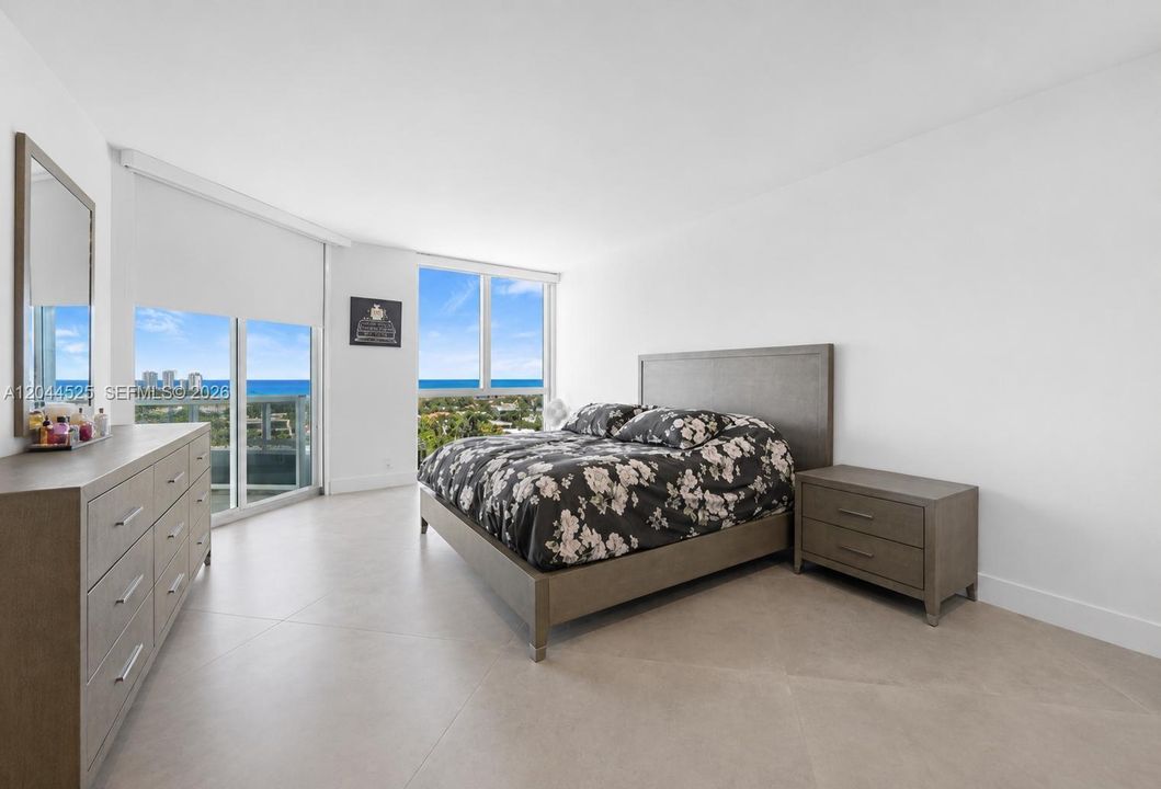 En Venta: $1,499,999 (2 camas, 2 baños, 2370 Pies cuadrados)