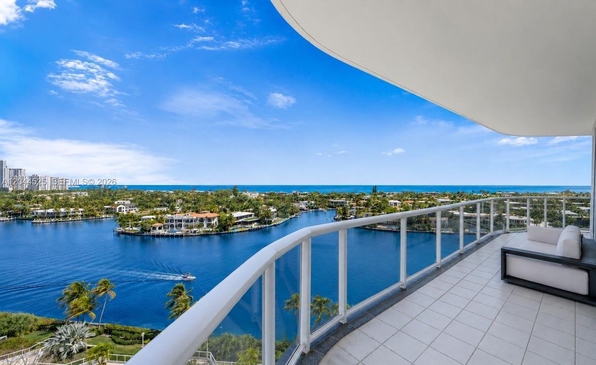 En Venta: $1,499,999 (2 camas, 2 baños, 2370 Pies cuadrados)