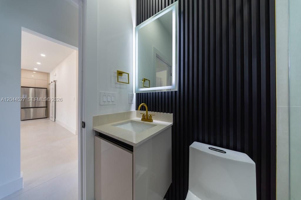En Venta: $369,900 (4 camas, 2 baños, 0 Pies cuadrados)
