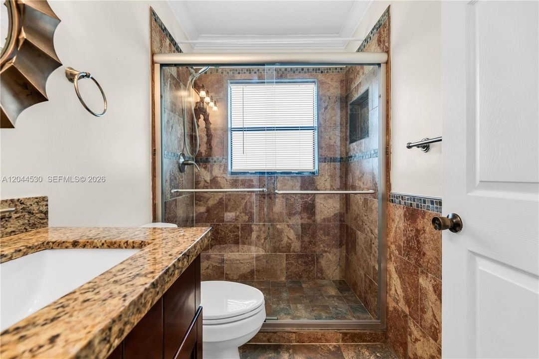 В аренду: $2,400 (2 спален, 2 ванн, 750 Квадратных фут)