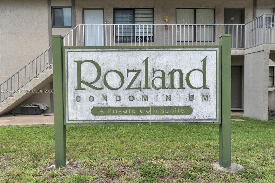 В аренду: $2,400 (2 спален, 2 ванн, 750 Квадратных фут)