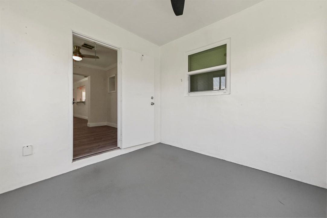 31 Patio 02