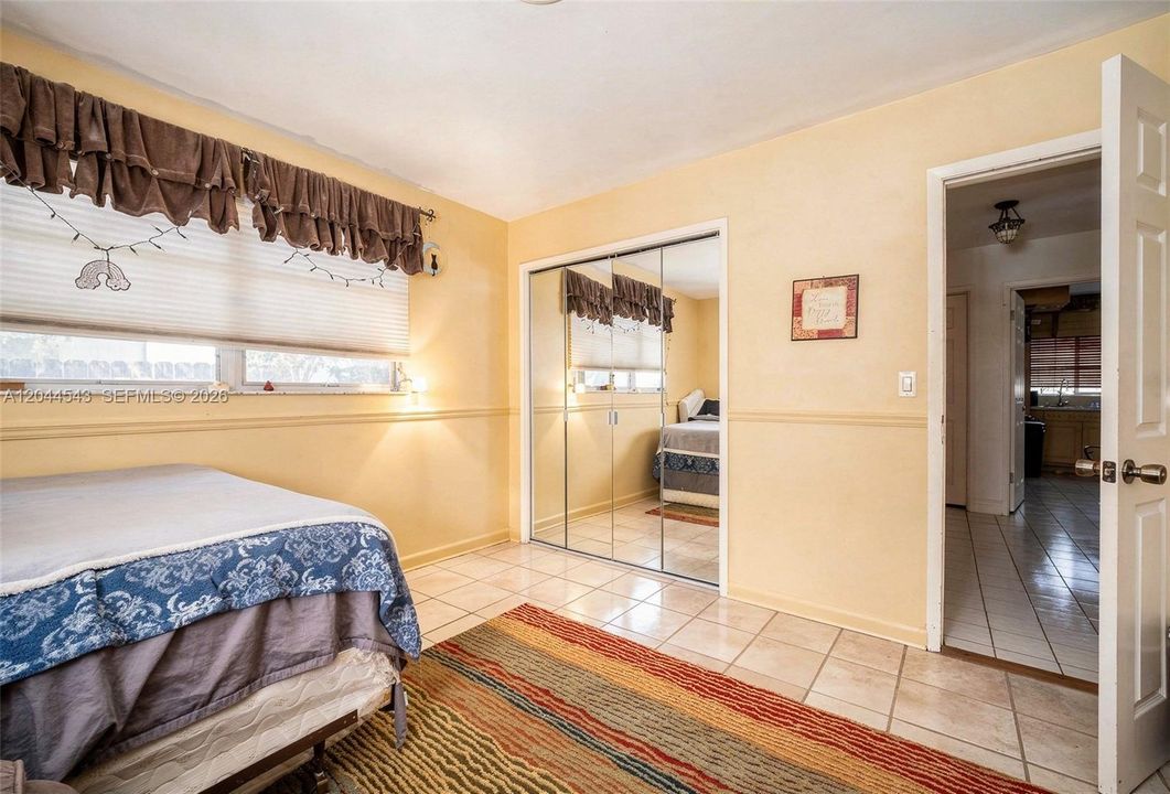 For Sale: $1,400,000 (4 beds, 2 baths, 1627 Square Feet)