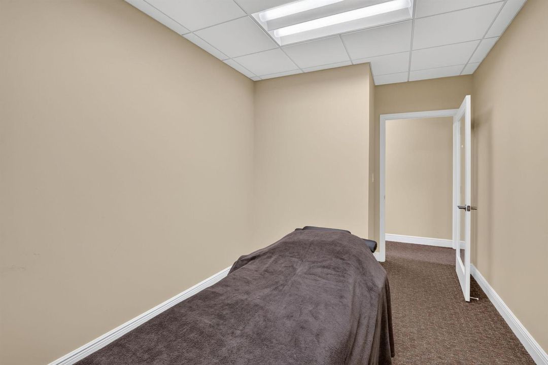 Office Suite 4