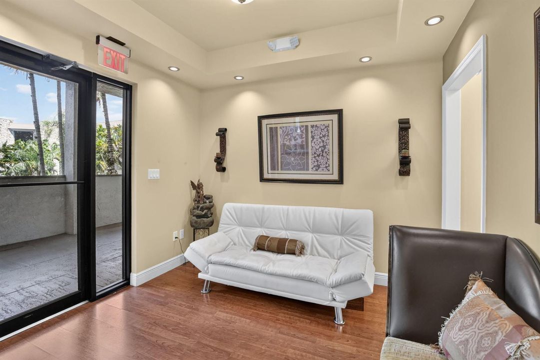 Reception/Waiting Area