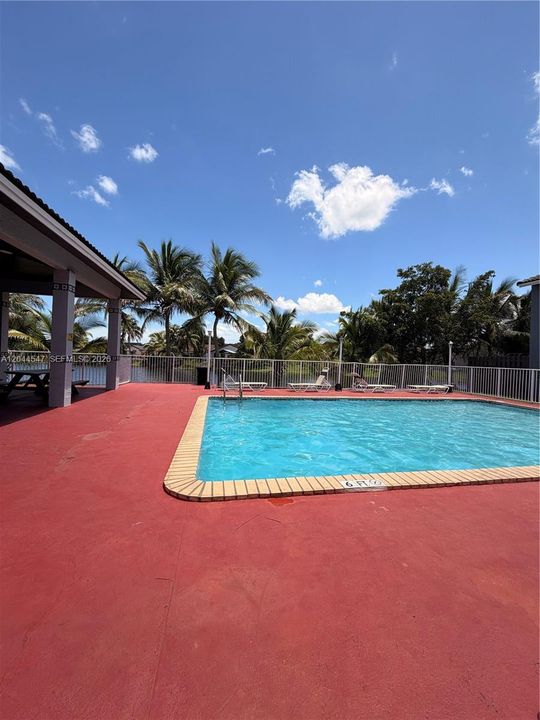 For Rent: $2,700 (2 beds, 2 baths, 1020 Square Feet)