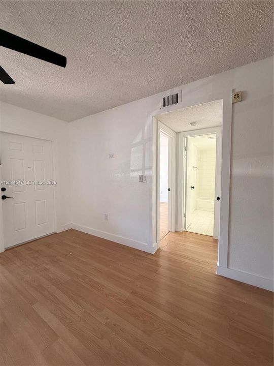 For Rent: $2,700 (2 beds, 2 baths, 1020 Square Feet)