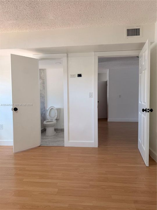 For Rent: $2,700 (2 beds, 2 baths, 1020 Square Feet)