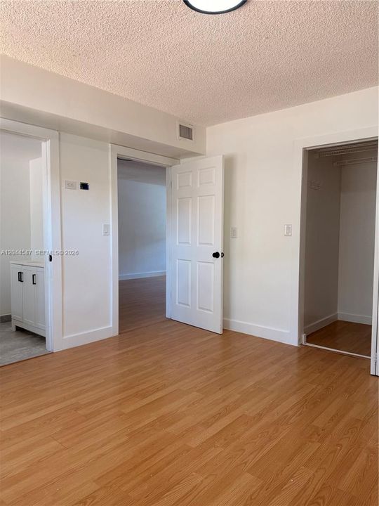 For Rent: $2,700 (2 beds, 2 baths, 1020 Square Feet)
