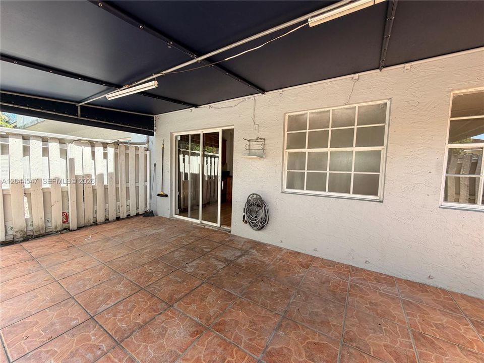 For Rent: $2,700 (2 beds, 2 baths, 1020 Square Feet)