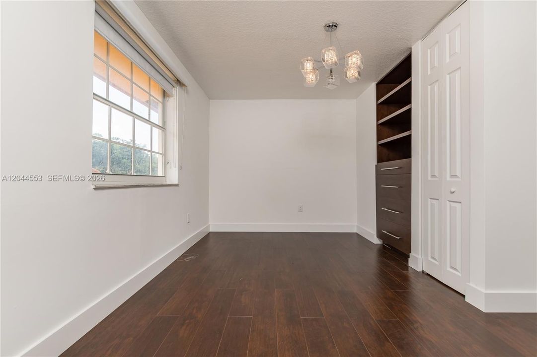 For Sale: $1,100,000 (5 beds, 3 baths, 3175 Square Feet)