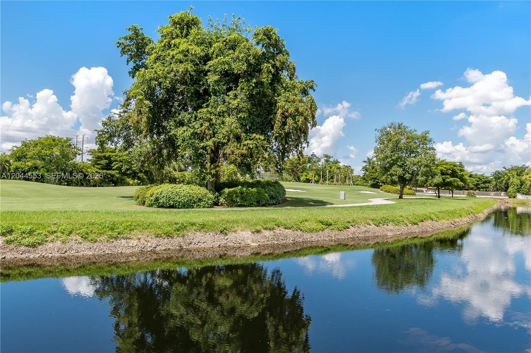 For Sale: $1,100,000 (5 beds, 3 baths, 3175 Square Feet)