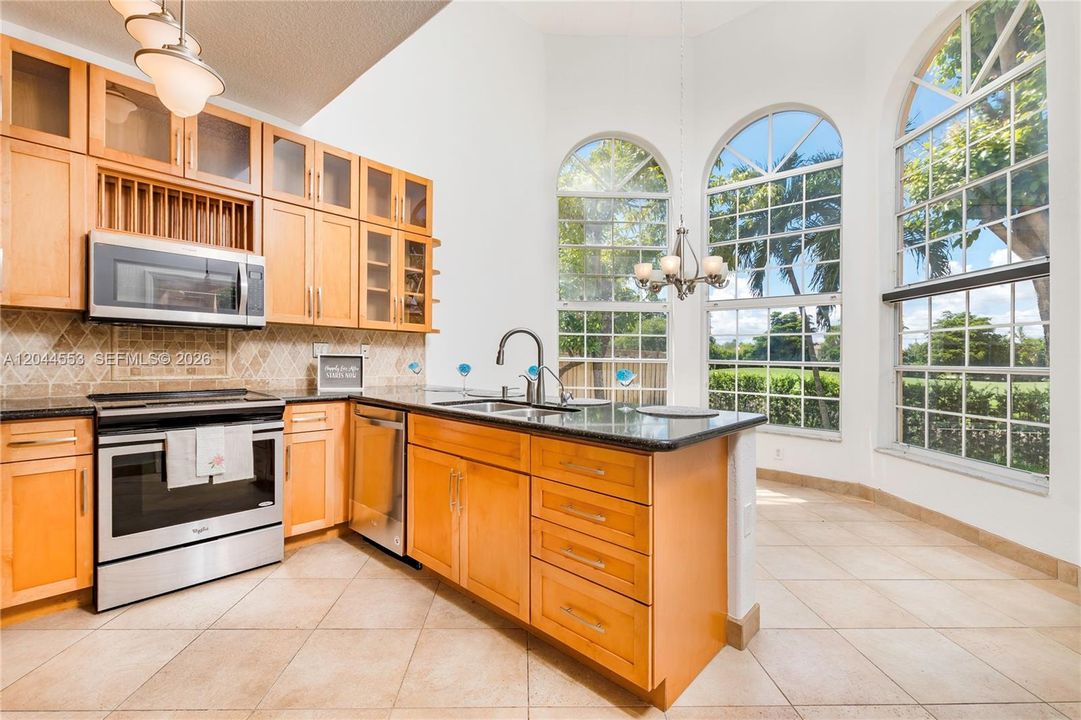 For Sale: $1,100,000 (5 beds, 3 baths, 3175 Square Feet)