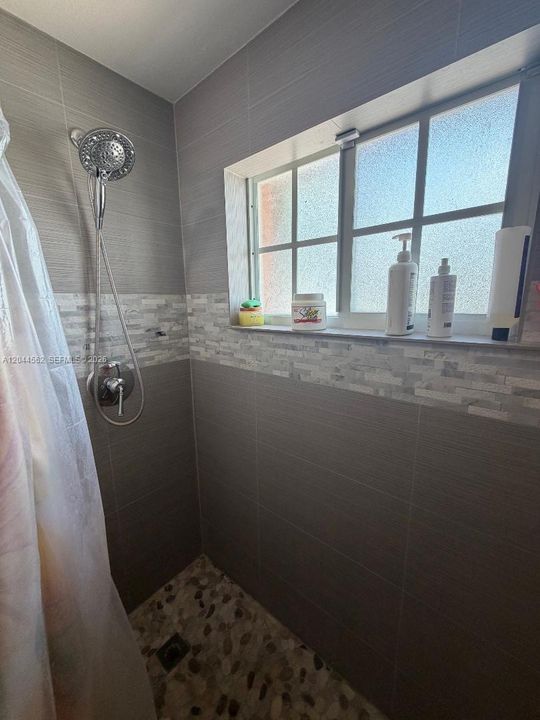 На продажу: $1,280,000 (4 спален, 3 ванн, 5158 Квадратных фут)