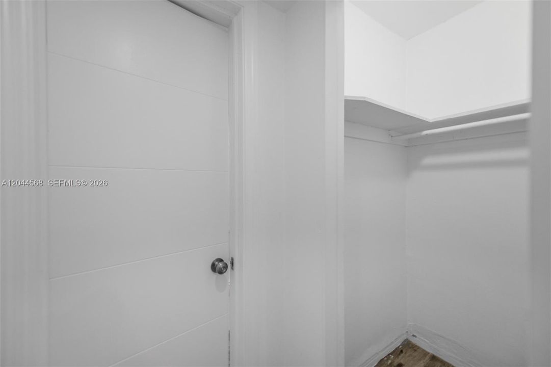 В аренду: $1,750 (1 спален, 1 ванн, 768 Квадратных фут)