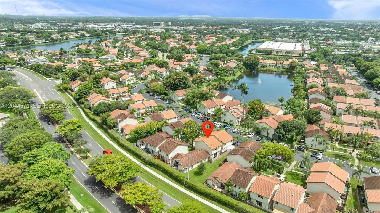 На продажу: $420,000 (2 спален, 2 ванн, 1570 Квадратных фут)