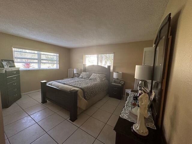 2615 NE 3rd Ct 112-Master Bedroom walkin
