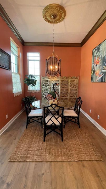 Dining Area/Flex Room