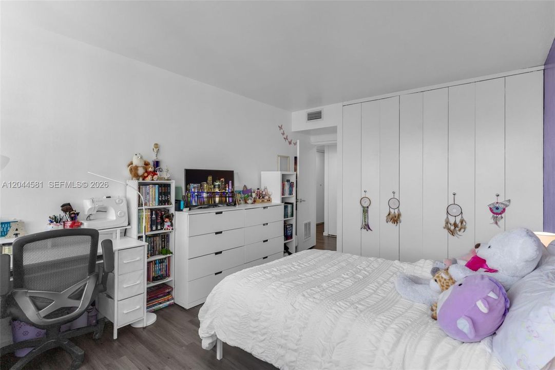 На продажу: $495,000 (3 спален, 2 ванн, 1181 Квадратных фут)
