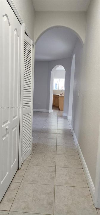 В аренду: $3,900 (3 спален, 2 ванн, 1523 Квадратных фут)