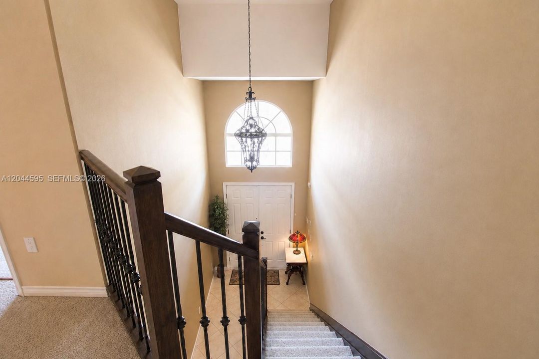 В аренду: $4,245 (4 спален, 3 ванн, 2646 Квадратных фут)