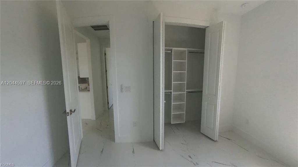 На продажу: $349,000 (3 спален, 2 ванн, 0 Квадратных фут)