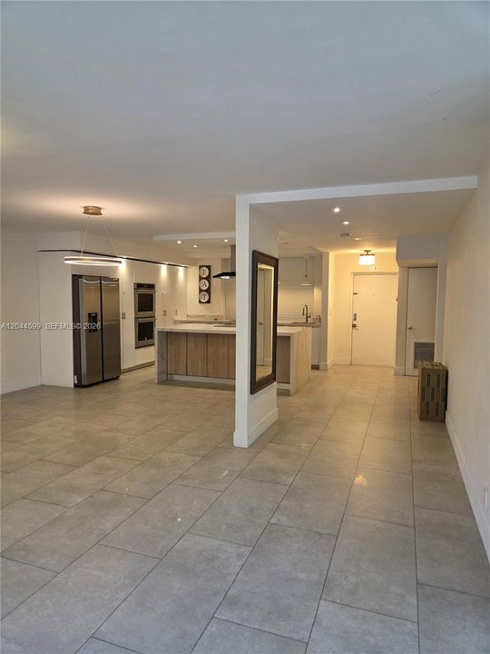 В аренду: $3,600 (3 спален, 2 ванн, 1380 Квадратных фут)