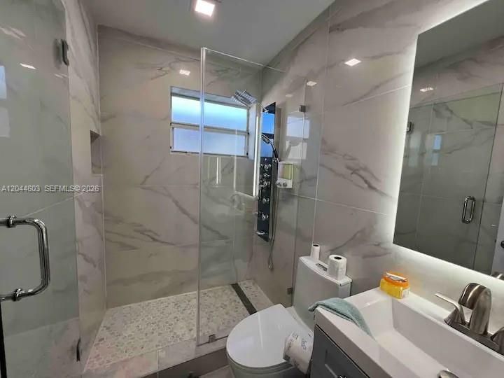 На продажу: $975,000 (0 спален, 0 ванн, 3603 Квадратных фут)