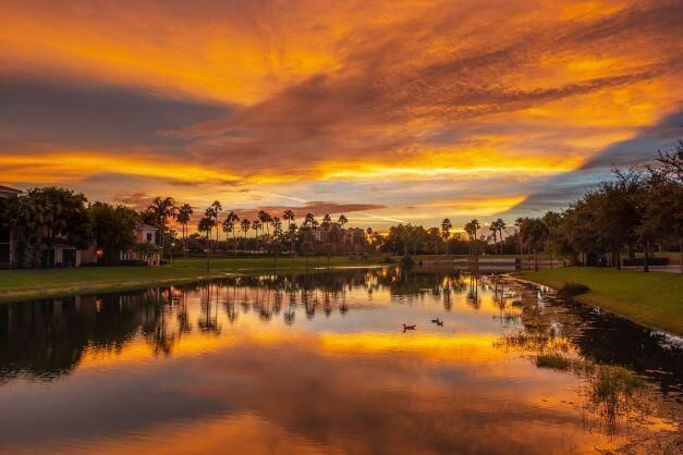 x029x-Palm-Beach-Gardens-Neighborhood-Su