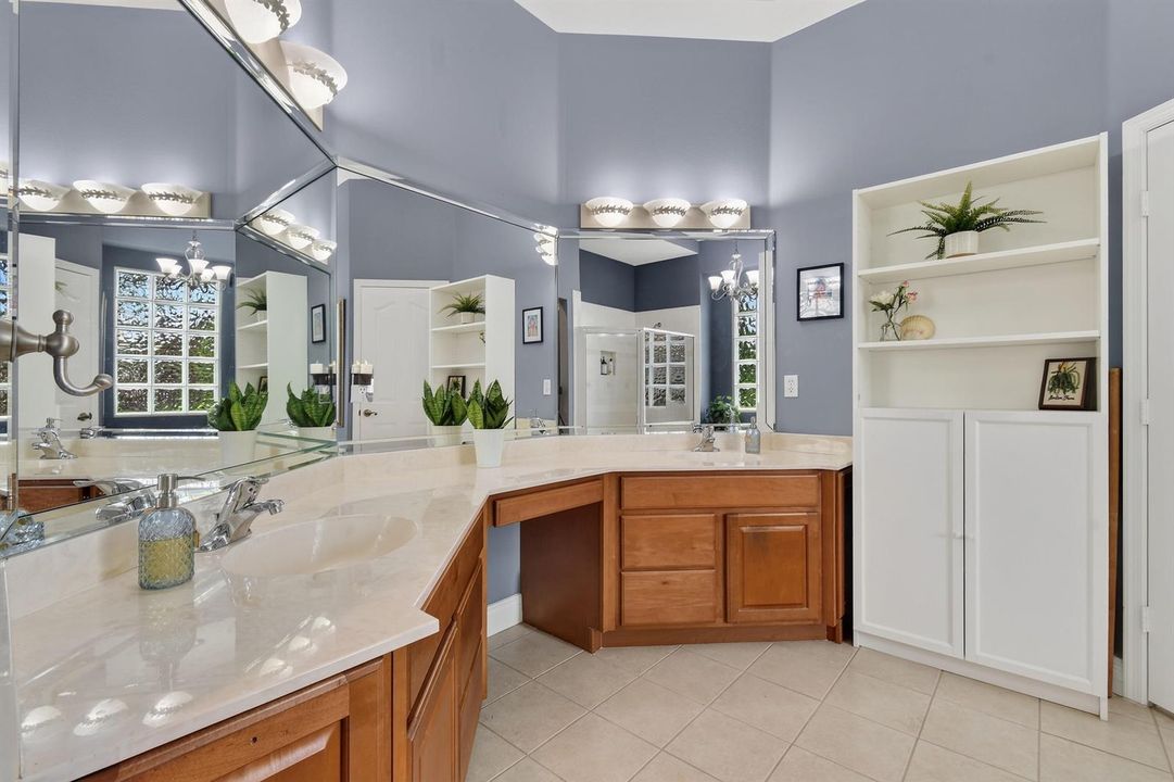 En-Suite Primary Bathroom