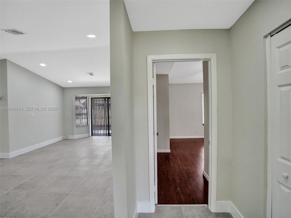 For Rent: $3,400 (3 beds, 2 baths, 1211 Square Feet)
