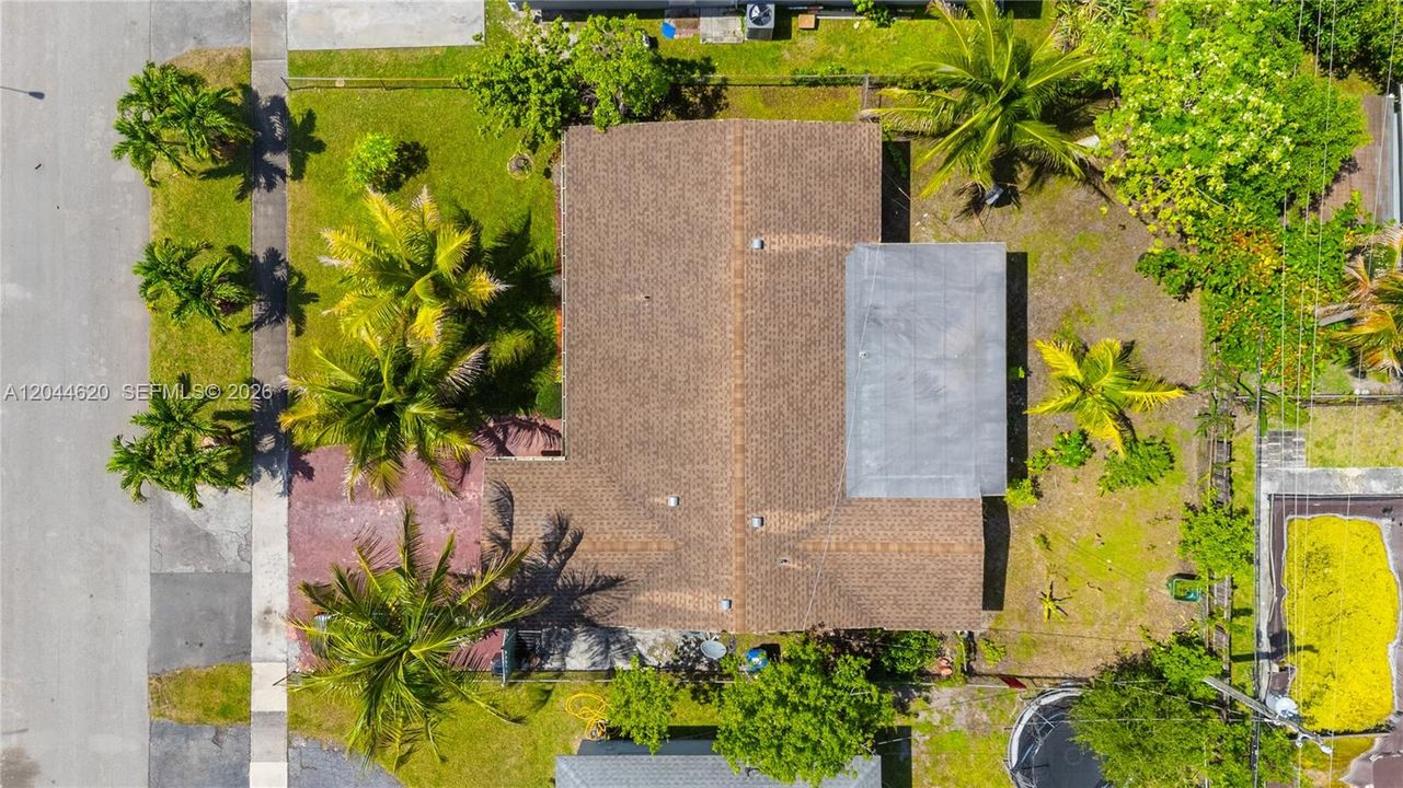 На продажу: $414,900 (4 спален, 2 ванн, 1875 Квадратных фут)