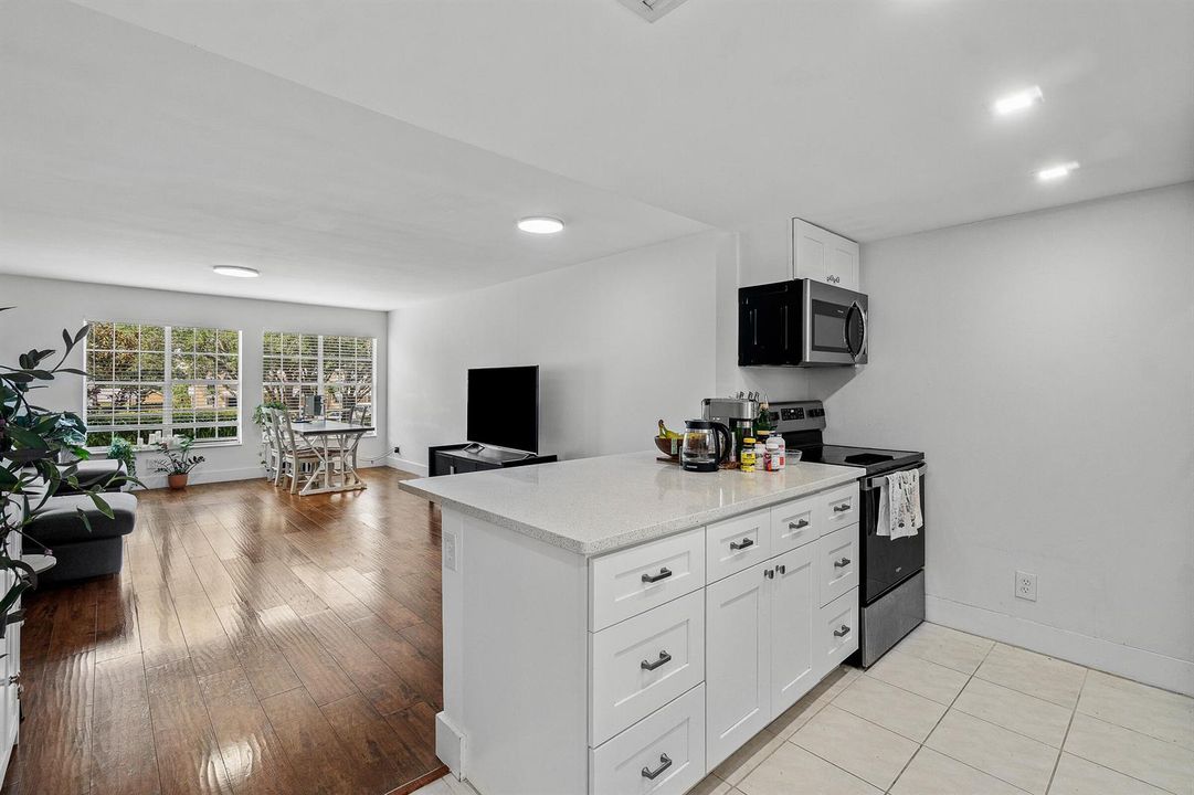 13-6283 La Costa Dr E-MLS